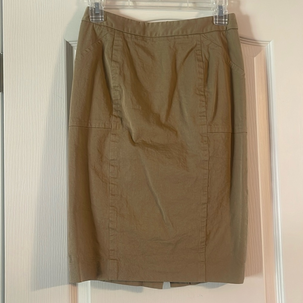 Gently Worn Body by Victoria (Secret) Pencil Skirt